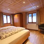 Vendula Montafon Apartment *
